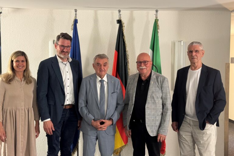 Konstruktives Gespräch mit NRW-Innenminister Reul bringt Klarheit für Sportschützen